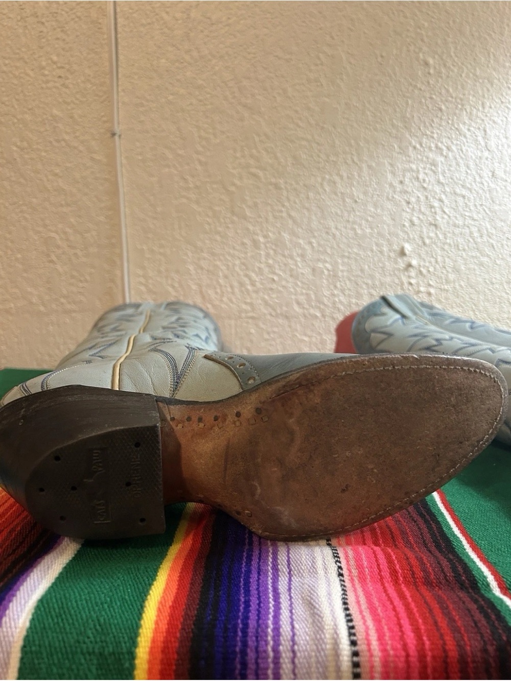 *RARE* Soft Powder Blue Hand Made Laramie Boots - Picture 7 of 11